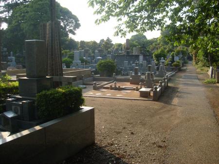 le cimetiere de yanaka