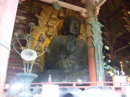 le daibutsu de bronze